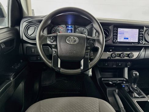 Used 2022 Toyota Tacoma SR RWD image 15