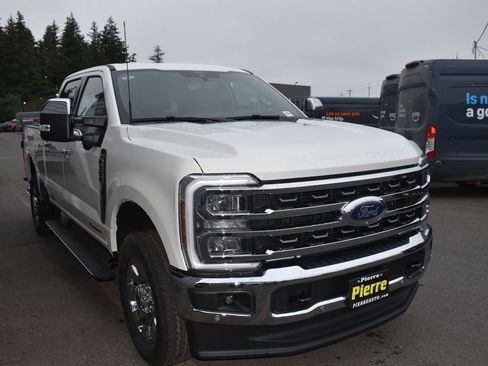 New 2025 Ford F350 King Ranch w/ Chrome Package image 4