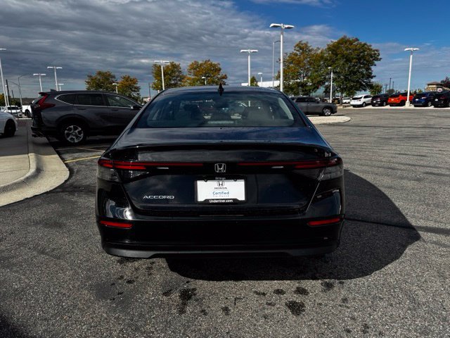 Certified 2025 Honda Accord SE image 6