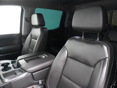 Used 2020 Chevrolet Silverado 1500 LT w/ Texas Edition image 10