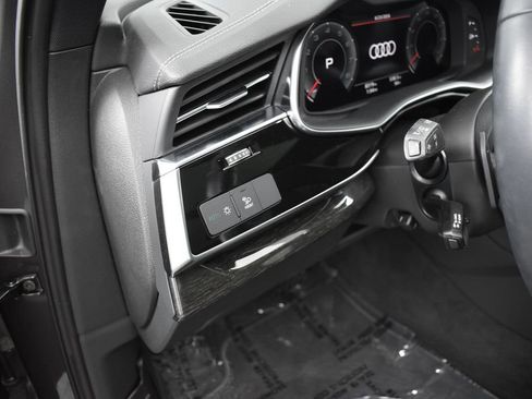 Used 2025 Audi Q7 2.0T Premium AWD/4WD image 7