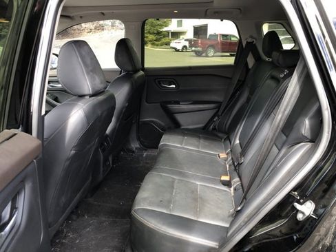 Used 2023 Nissan Rogue SL w/ SL Premium Package image 15