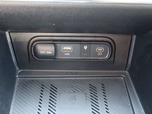 Used 2024 Kia Sportage EX FWD image 27