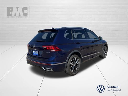 Used 2022 Volkswagen Tiguan SEL R-Line AWD/4WD image 3