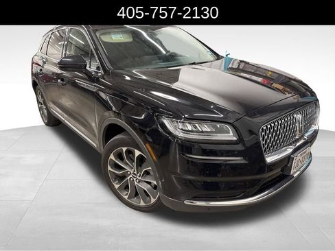 Used 2023 Lincoln Nautilus Reserve w/ Equipment Group 201A image 2