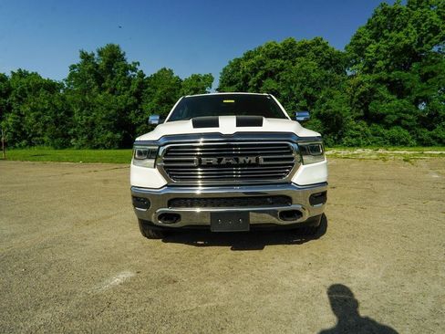 Used 2024 RAM 1500 Laramie AWD/4WD image 7