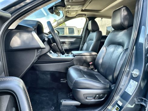 Used 2025 MAZDA CX-70 3.3 Turbo w/ Preferred Package image 11