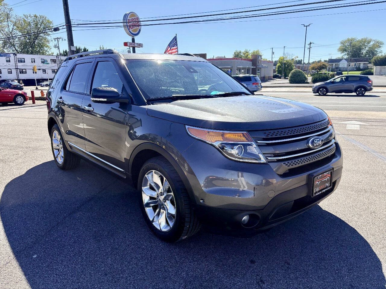 Used 2015 Ford Explorer Limited w/ Equipment Group 302A AWD/4WD image 8