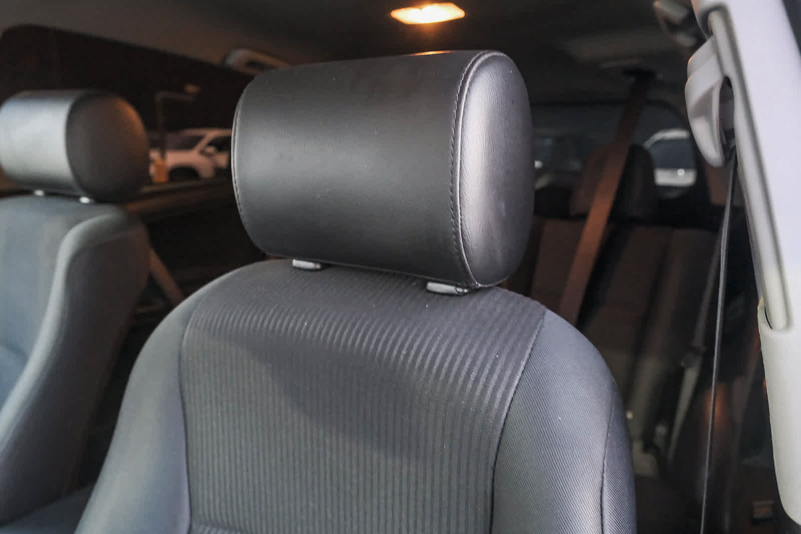 Used 2018 Toyota RAV4 LE w/ All Weather Liner Package FWD image 21
