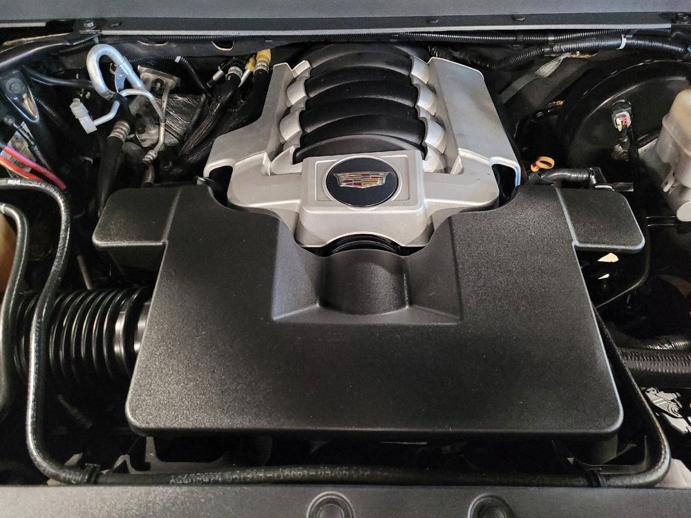 Used 2020 Cadillac Escalade Luxury RWD image 30
