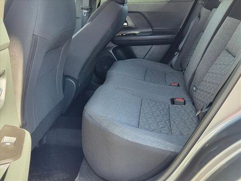 Used 2025 Nissan Kicks SV image 18