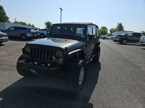 Used 2017 Jeep Wrangler Unlimited Sport w/ Quick Order Package 24S AWD/4WD image 3