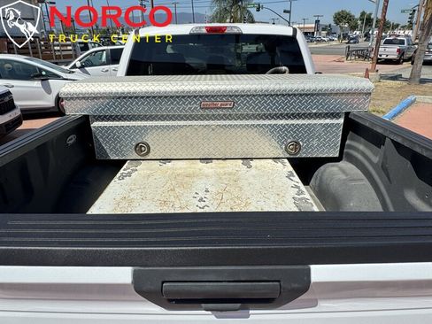 Used 2018 Ford F150 XLT w/ Equipment Group 301A Mid AWD/4WD image 9