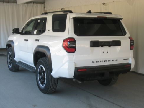 New 2025 Toyota 4Runner TRD Off-Road Premium image 7