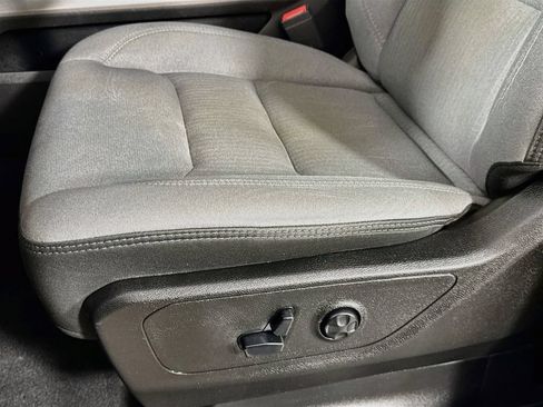 Used 2019 RAM 1500 Big Horn RWD image 22