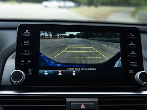 Used 2022 Honda Accord Sport image 31