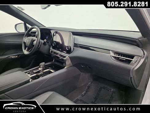 Used 2024 Lexus RX 350 FWD image 12