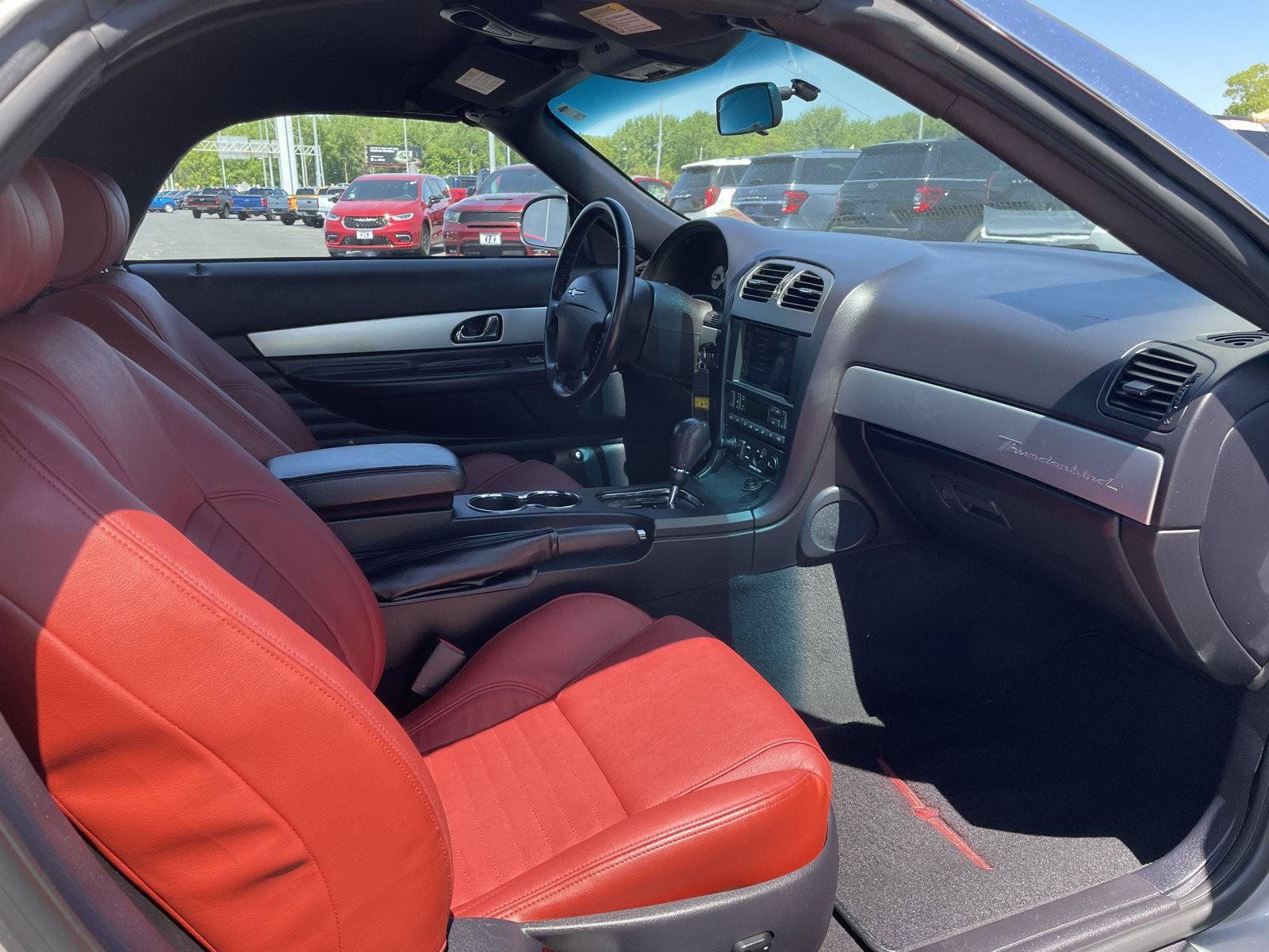 Used 2005 Ford Thunderbird RWD image 27