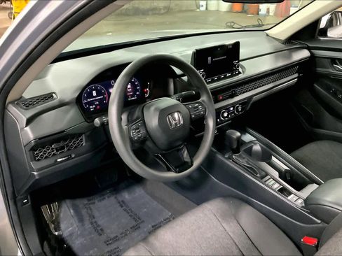 Used 2024 Honda Accord LX image 18
