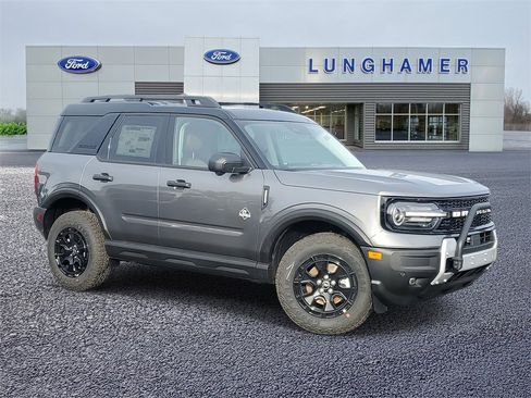 New 2025 Ford Bronco Sport Outer Banks w/ Sasquatch Outer Banks Package image 1