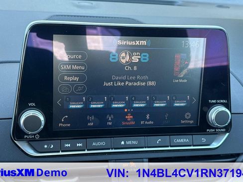 Used 2024 Nissan Altima 2.5 SR FWD image 34