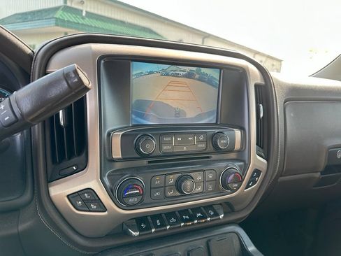 Used 2017 GMC Sierra 1500 Denali AWD/4WD image 17