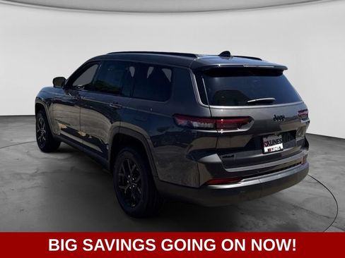 New 2026 Jeep Grand Cherokee L 4WD image 8