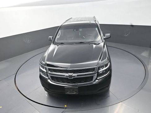 Used 2017 Chevrolet Tahoe LT w/ Luxury Package AWD/4WD image 13