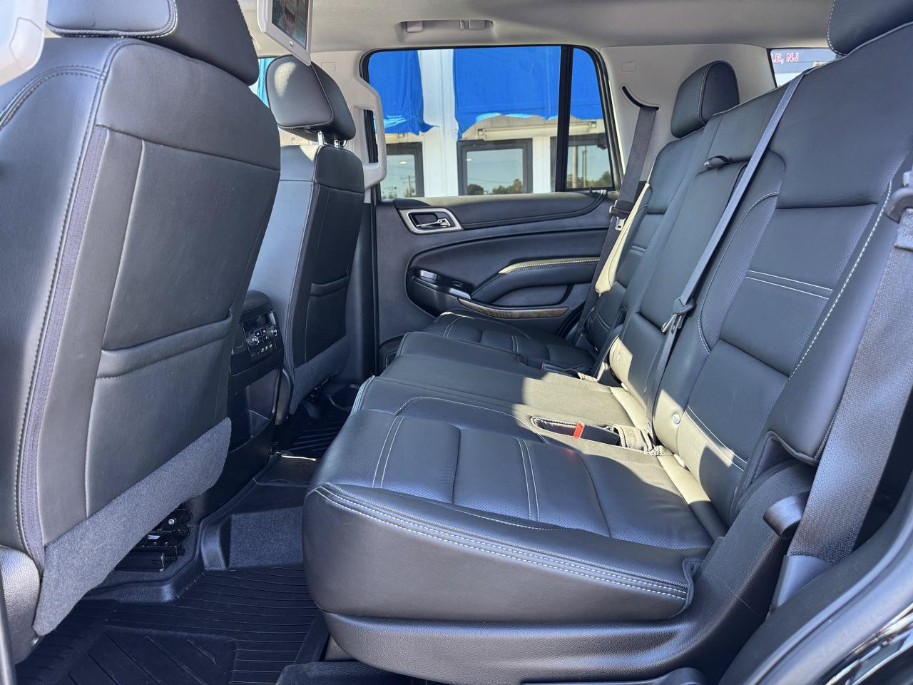 Used 2019 GMC Yukon Denali w/ Denali Ultimate Package AWD/4WD image 15