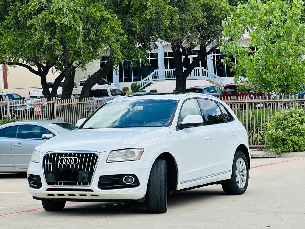 Used 2013 Audi Q5 2.0T Premium Plus w/ Premium Plus Pkg AWD/4WD image 3