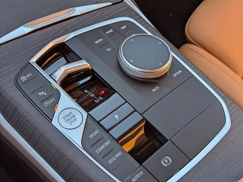 New 2026 BMW 330i Sedan w/ Premium Package image 14