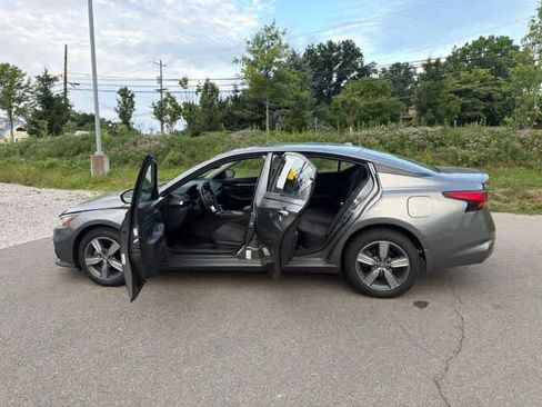 Used 2019 Nissan Altima 2.5 SV AWD/4WD image 13