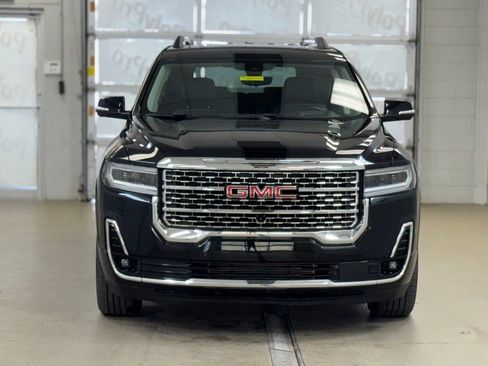 Used 2022 GMC Acadia Denali w/ Black Diamond Edition image 2