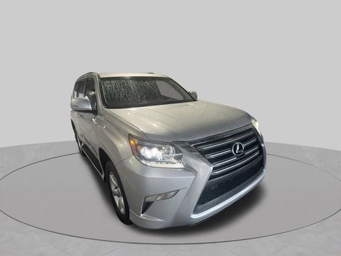 Used 2019 Lexus GX 460 w/ Navigation Package AWD/4WD image 4