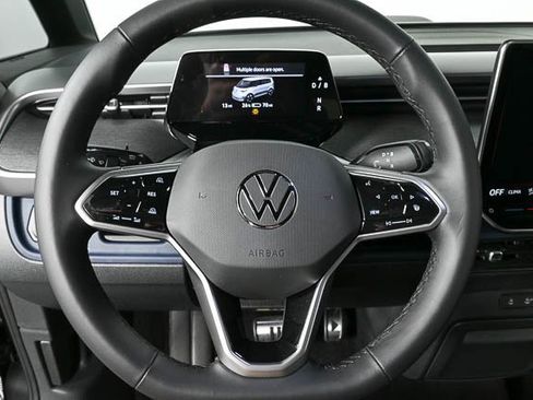 New 2025 Volkswagen ID. Buzz Pro S image 10