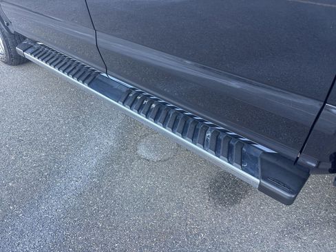 Used 2020 Ford F150 Lariat w/ Equipment Group 502A Luxury image 46