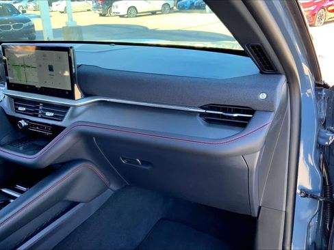 Used 2025 Ford Explorer ST w/ Sun And Sound Package image 17