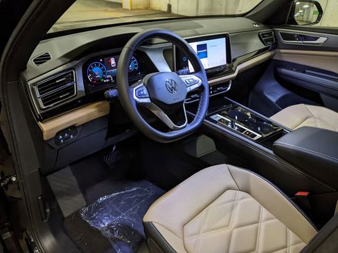New 2026 Volkswagen Atlas Cross Sport SE AWD/4WD image 8