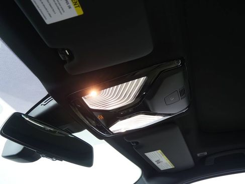 New 2026 BMW 330i Sedan image 21