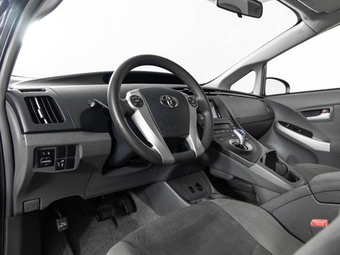 Used 2011 Toyota Prius Two image 14