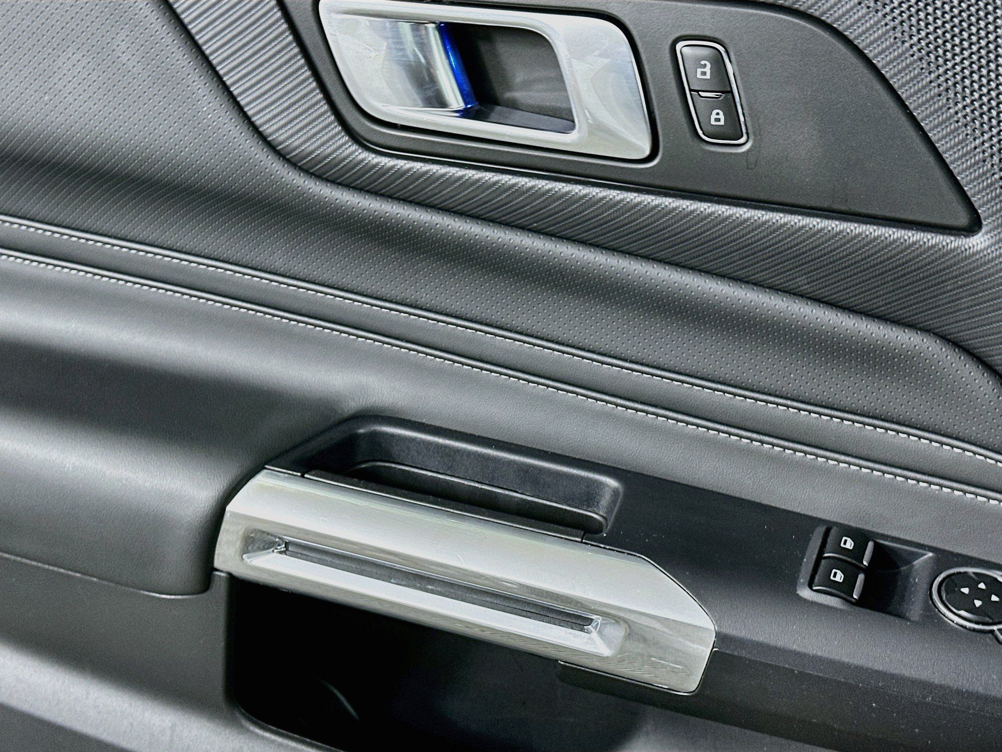 Used 2026 Ford Mustang Premium RWD image 15