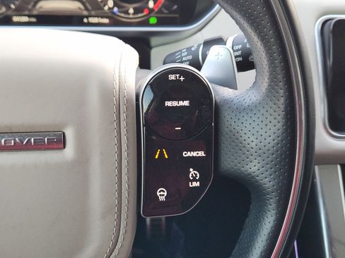 Certified 2022 Land Rover Range Rover Sport HSE Silver Edition image 33