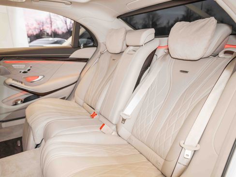 Used 2020 Mercedes-Benz S 65 AMG Sedan image 19
