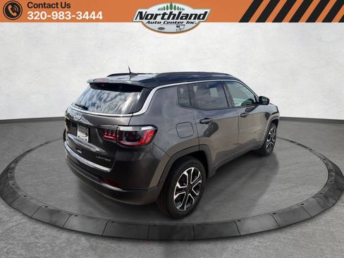 Used 2023 Jeep Compass Limited AWD/4WD image 5