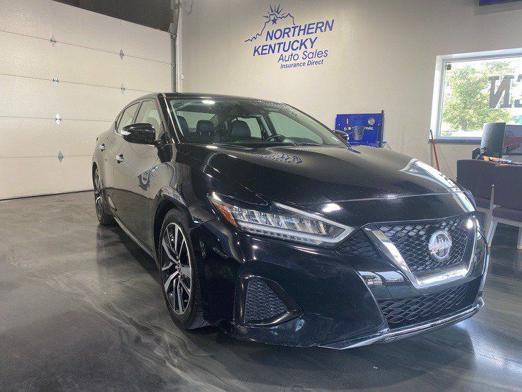 Used 2023 Nissan Maxima SV w/ Floor Mat Group FWD image 1
