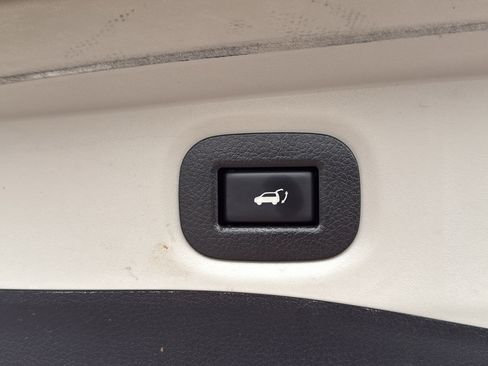 Used 2019 Nissan Rogue SL w/ Premium Package image 27