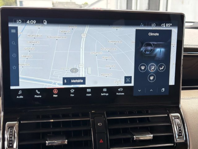 Used 2024 Lincoln Navigator Reserve AWD/4WD image 31