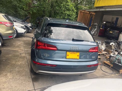 Used 2018 Audi Q5 Prestige AWD/4WD image 6