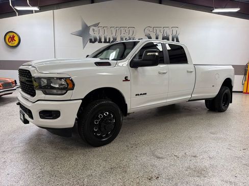 Used 2024 RAM 3500 Big Horn w/ Night Edition AWD/4WD image 1