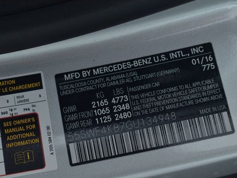 Used 2016 Mercedes-Benz C 300 4MATIC Sedan image 19